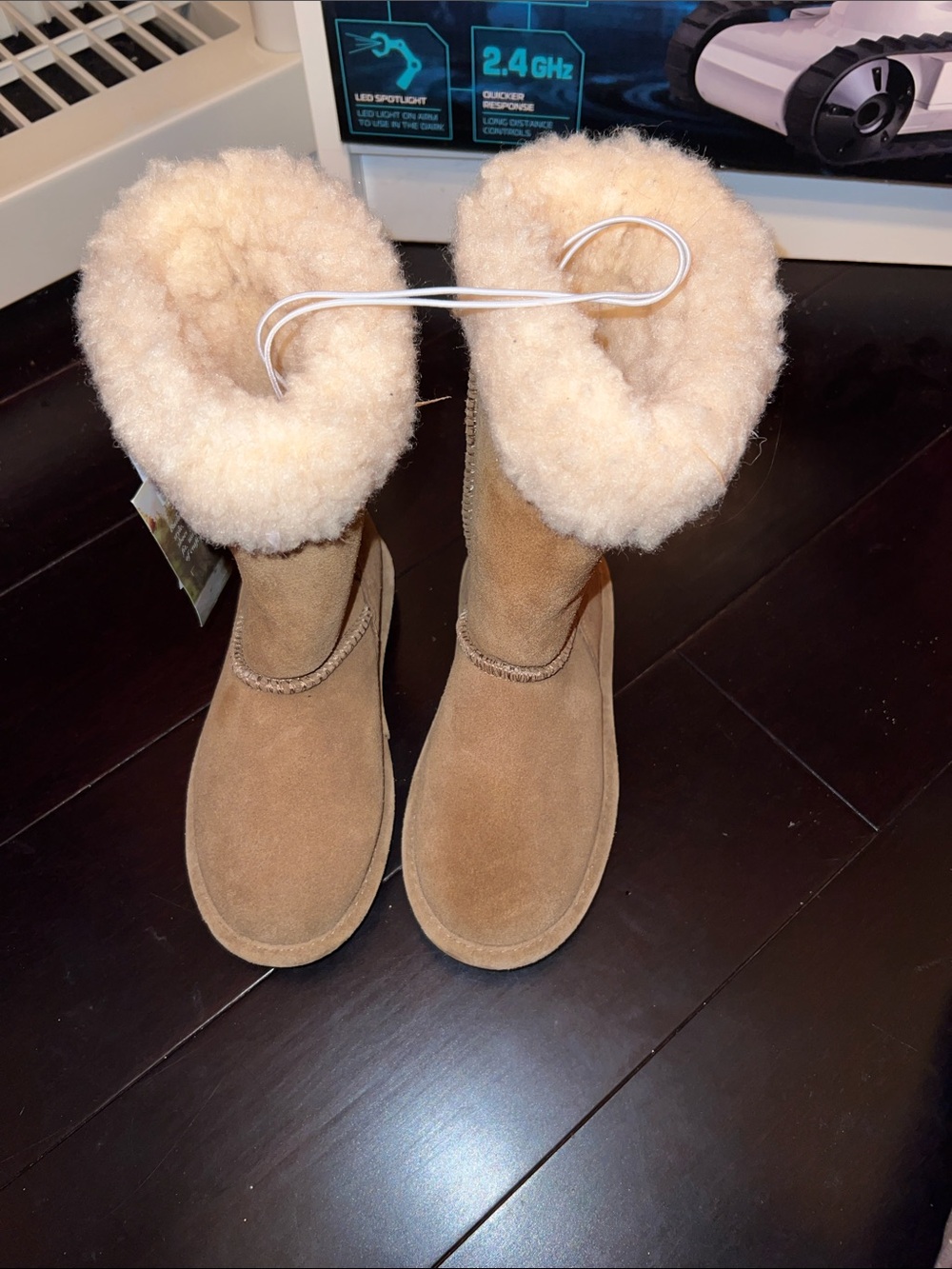 Bearpaw Chestnut Tan Suede Shearling Cuff Boots
